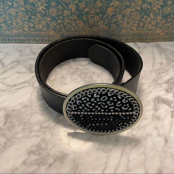 Chico’s Snake Animal Print Embossed Buckle Leather Belt - Picture 1 of 6